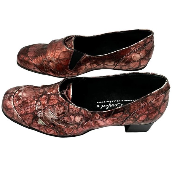 HELLE COMFORT RED SNAKE PRINT BLOCK HEEL LOAFERS SIZE 6.5-7 - Picture 5 of 7